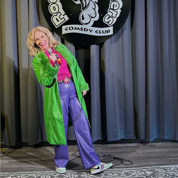 Meet your Posher, Leslie - Picture 11 of 16